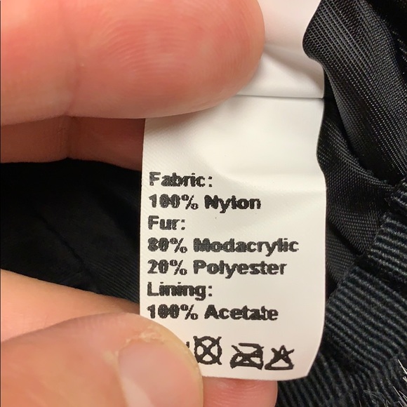 WINTER EARFLAP CAP - Picture 7 of 8